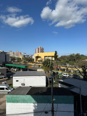 Central Frente ao parque da Medianeira